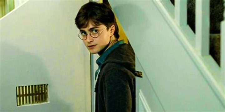 harry potter sleeping under the stairs, latest free online harry potter movies, best HD videos you should watch in 2022 – 2023